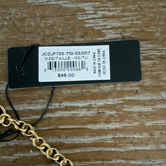 BCBGMAXAZRIA Statement Necklace - Picture 6 of 7